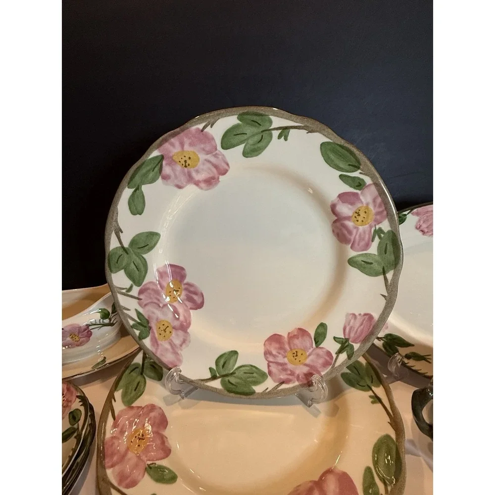 Franciscan Desert Rose 1995 Dinnerware Set 16 Pc Johnson Bros Plates Cups Gravy
